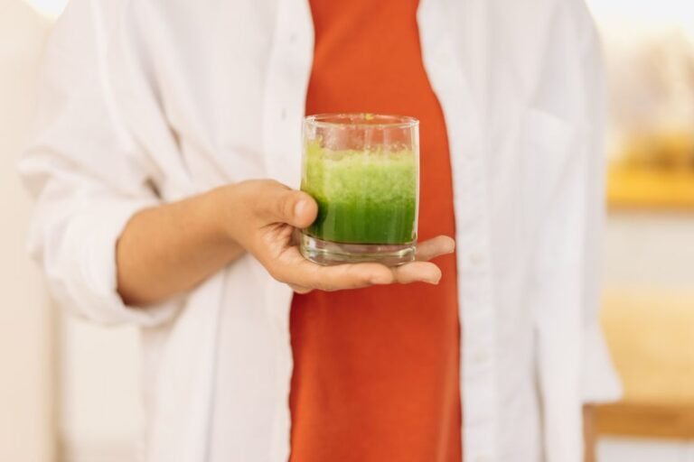 Protein shake — essential amino acids vs protein